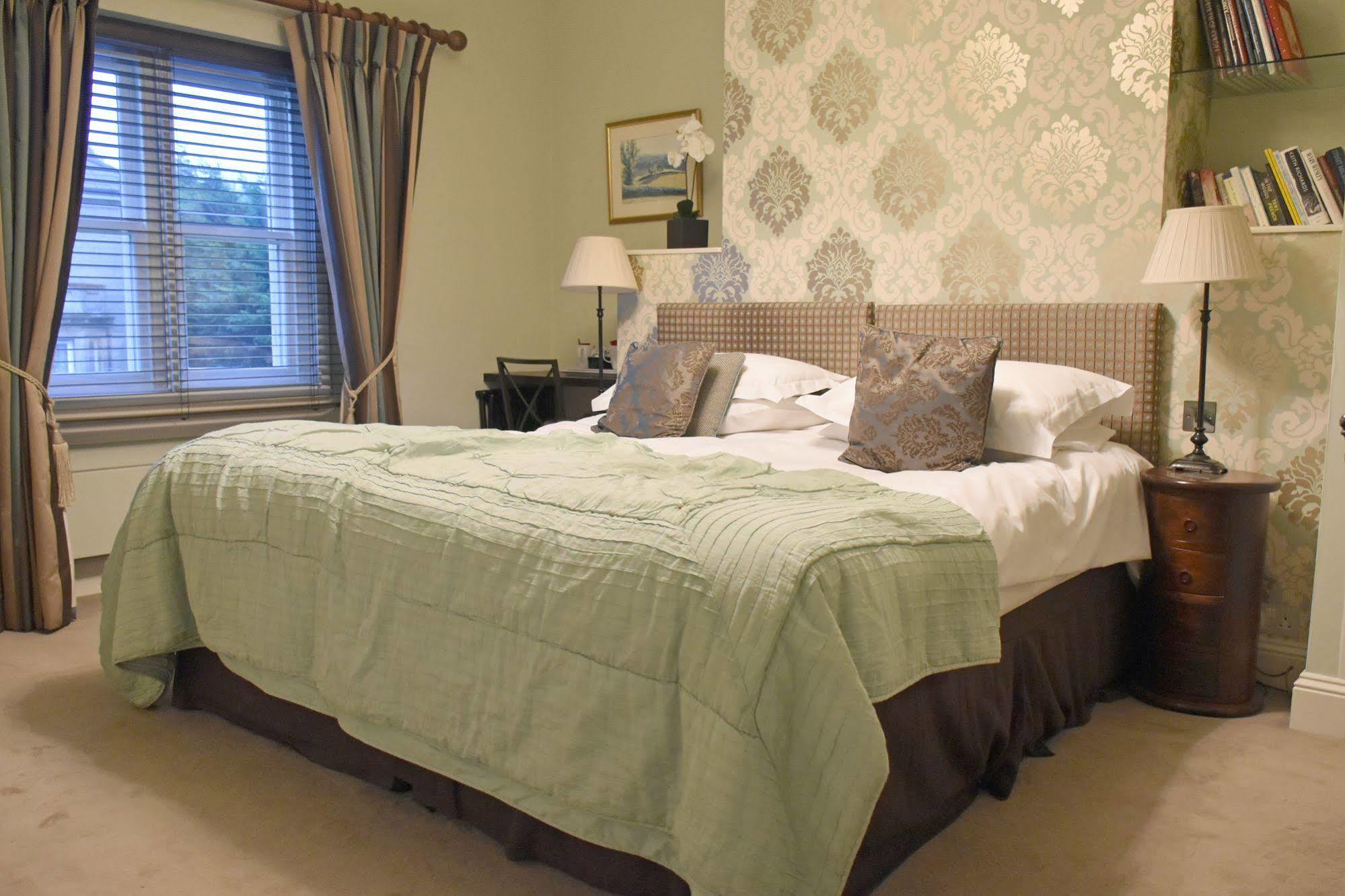 Lorne House Bed & Breakfast Box  Dış mekan fotoğraf